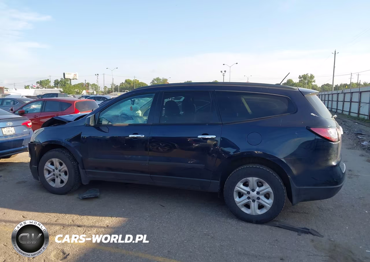 2015 Chevrolet Traverse Ls VIN:1GNKRFKD4FJ368077 - 14