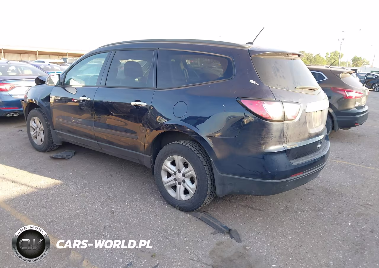 2015 Chevrolet Traverse Ls VIN:1GNKRFKD4FJ368077 - 3