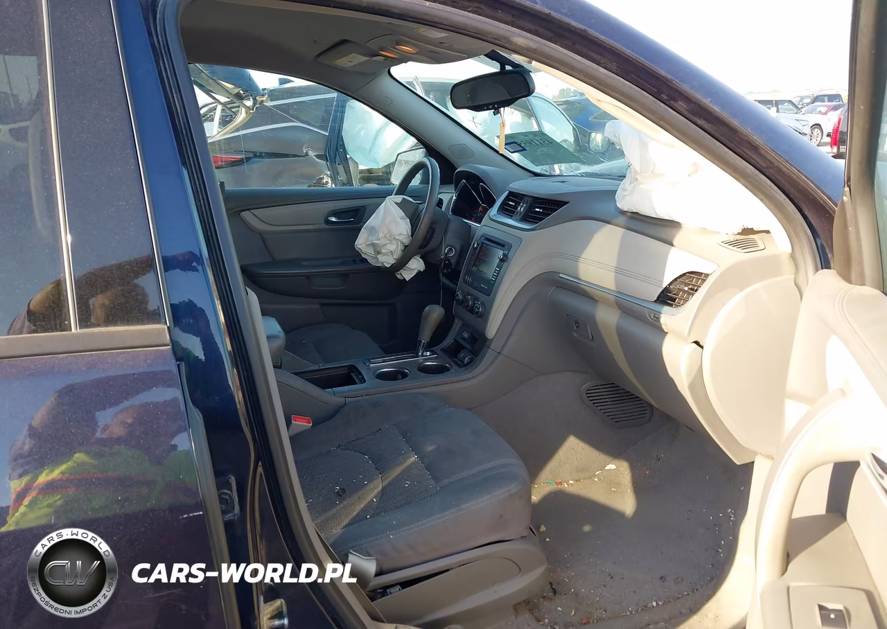 2015 Chevrolet Traverse Ls VIN:1GNKRFKD4FJ368077 - 5