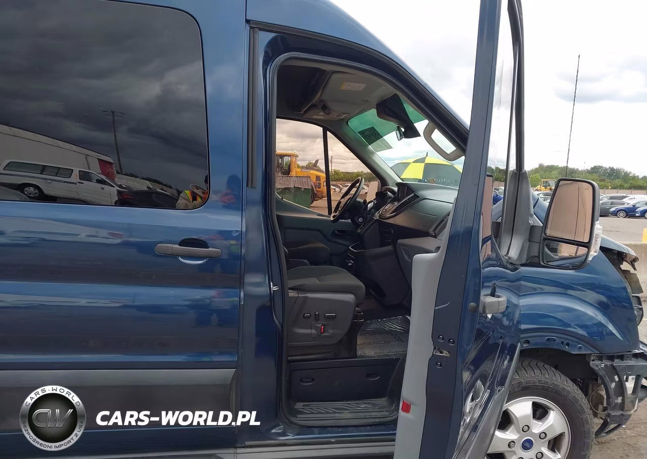 2017 Ford Transit-350 Xlt VIN:1FBZX2CG1HKA39739 - 5