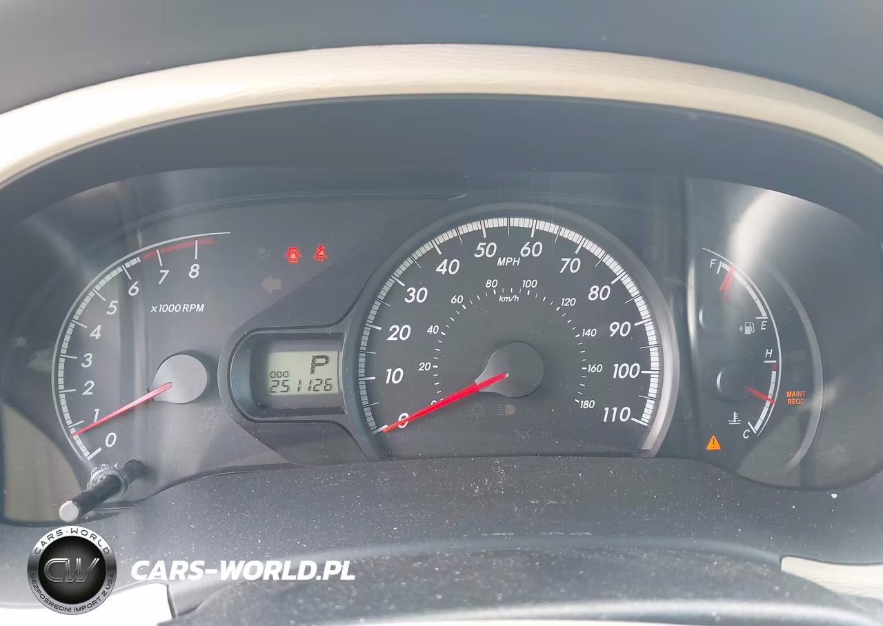 2011 Toyota Sienna Le V6 VIN:5TDKK3DC0BS010777 - 7