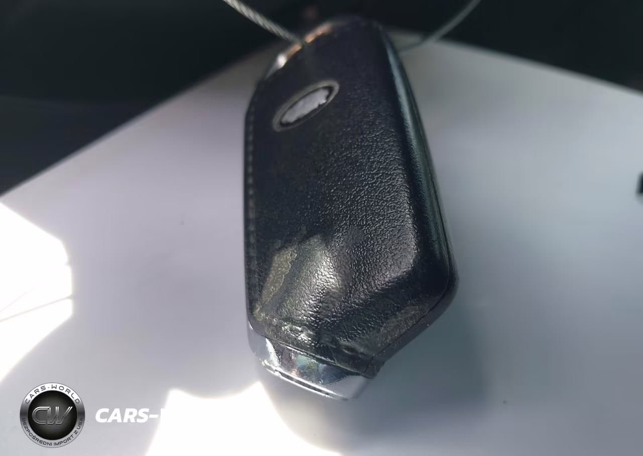 2018 Kia Stinger VIN:KNAE15LAXJ6041218 - 11