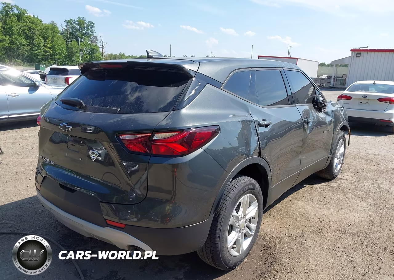 2019 Chevrolet Blazer VIN:3GNKBGRS1KS642343 - 4