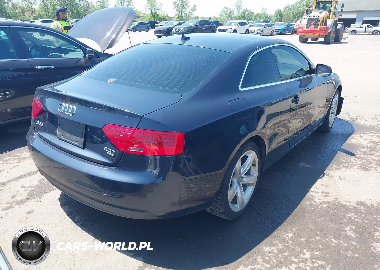 2014 Audi A5 2.0T Premium VIN:WAUGFAFR1EA070498 - 4