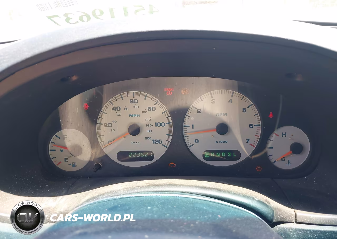 2003 Dodge Grand Caravan Sport VIN:2D4GP44313R274570 - 7