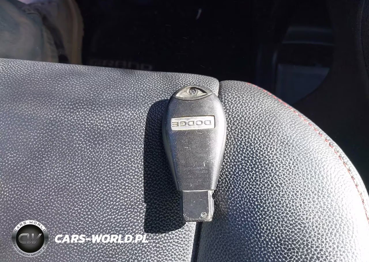 2016 Dodge Grand Caravan R-T VIN:2C4RDGEG8GR124768 - 11