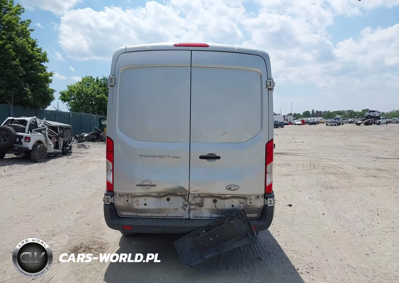 2015 Ford Transit-250 VIN:1FTNR1CM2FKA85288 - 16