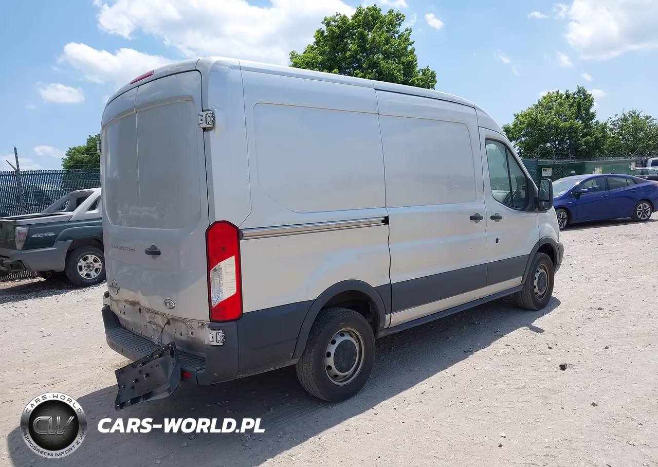 2015 Ford Transit-250 VIN:1FTNR1CM2FKA85288 - 4