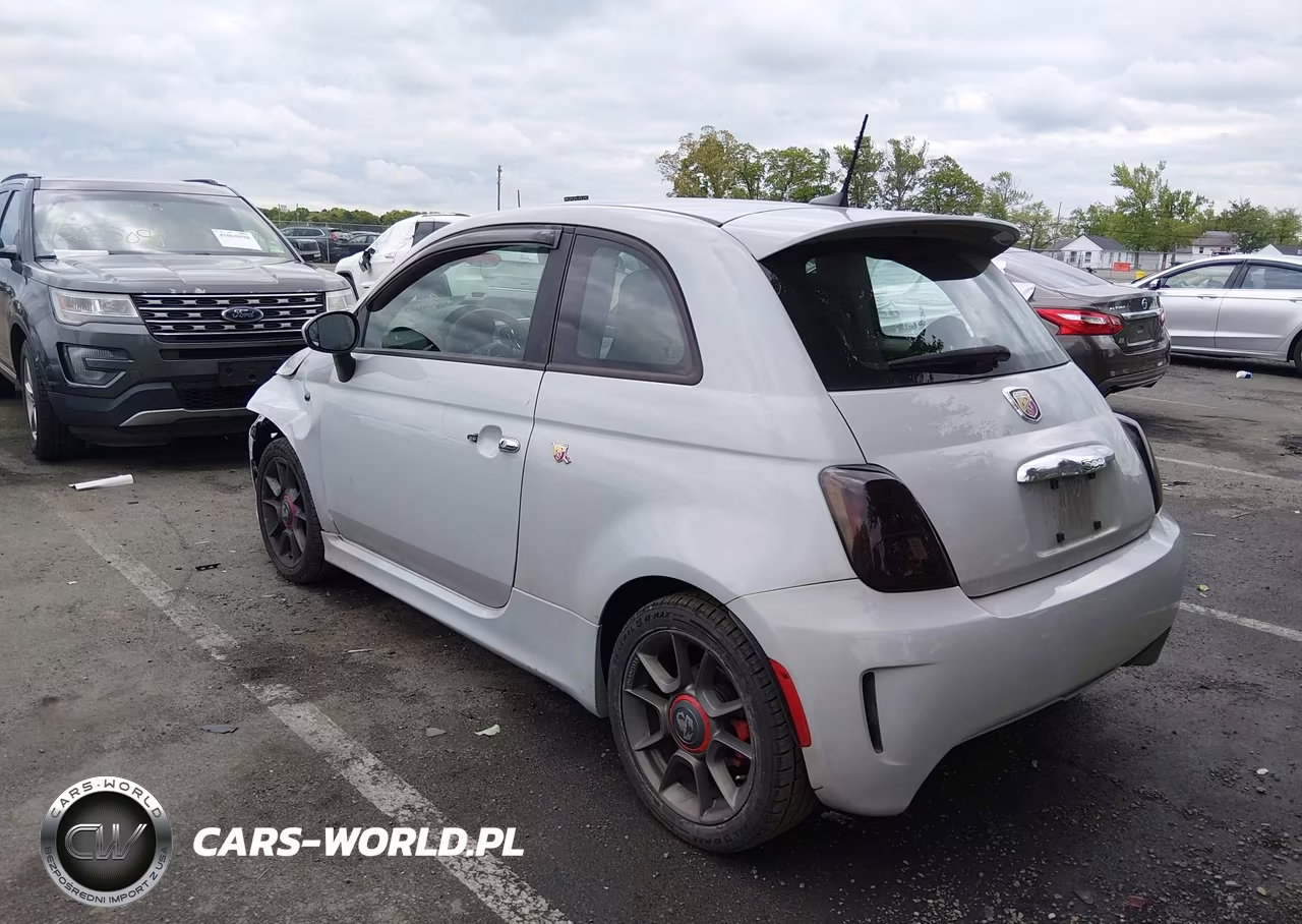 2016 Fiat 500 Abarth VIN:3C3CFFFH4GT165546 - 3