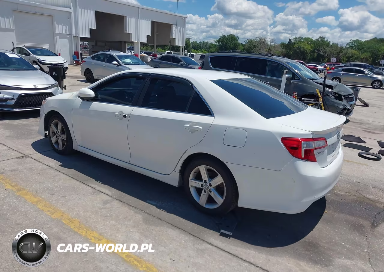 2012 Toyota Camry Se VIN:4T1BF1FK8CU512619 - 3