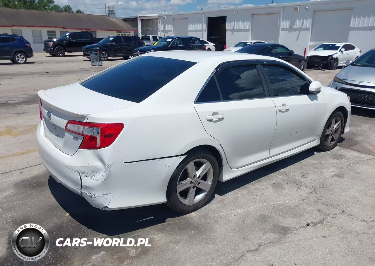 2012 Toyota Camry Se VIN:4T1BF1FK8CU512619 - 4