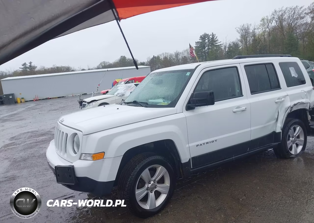 2015 Jeep Patriot Latitude VIN:1C4NJRFB3FD258448 - 2