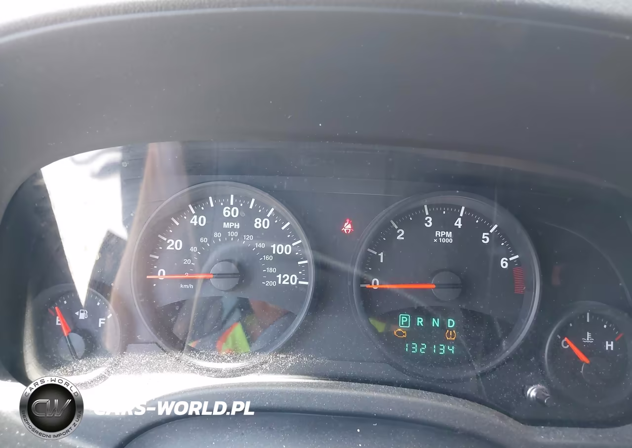2011 Jeep Compass VIN:1J4NT1FB0BD139305 - 16