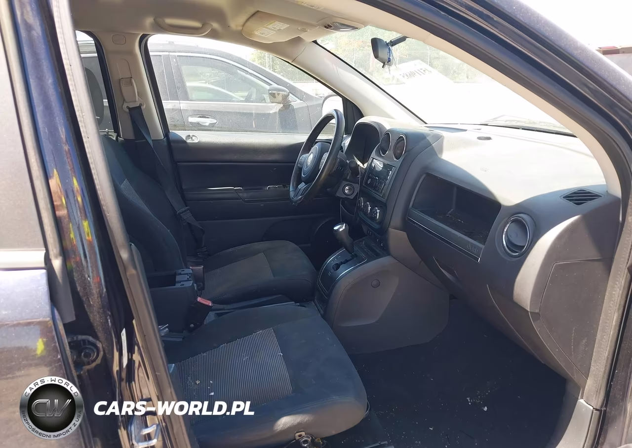 2011 Jeep Compass VIN:1J4NT1FB0BD139305 - 5