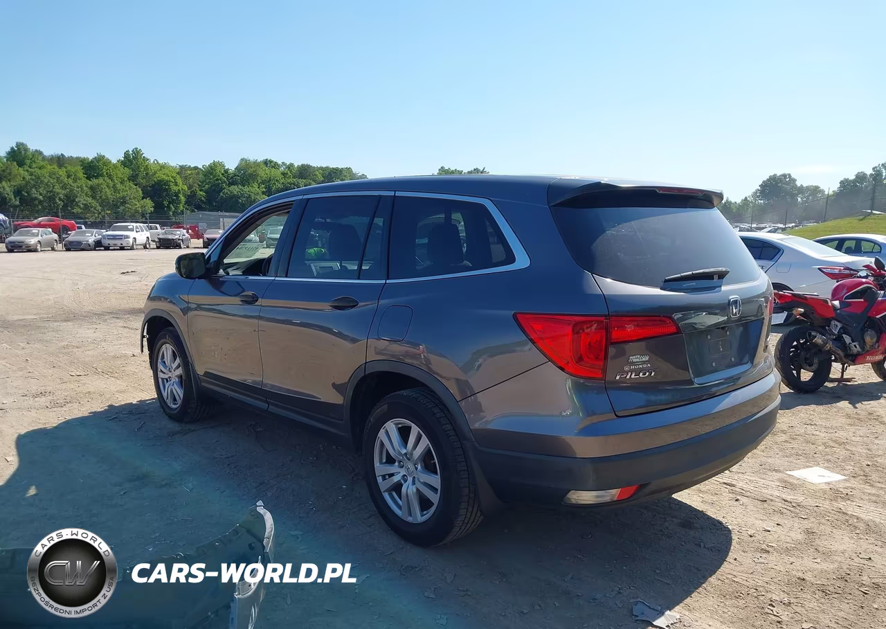 2017 Honda Pilot Lx VIN:5FNYF6H12HB039512 - 3