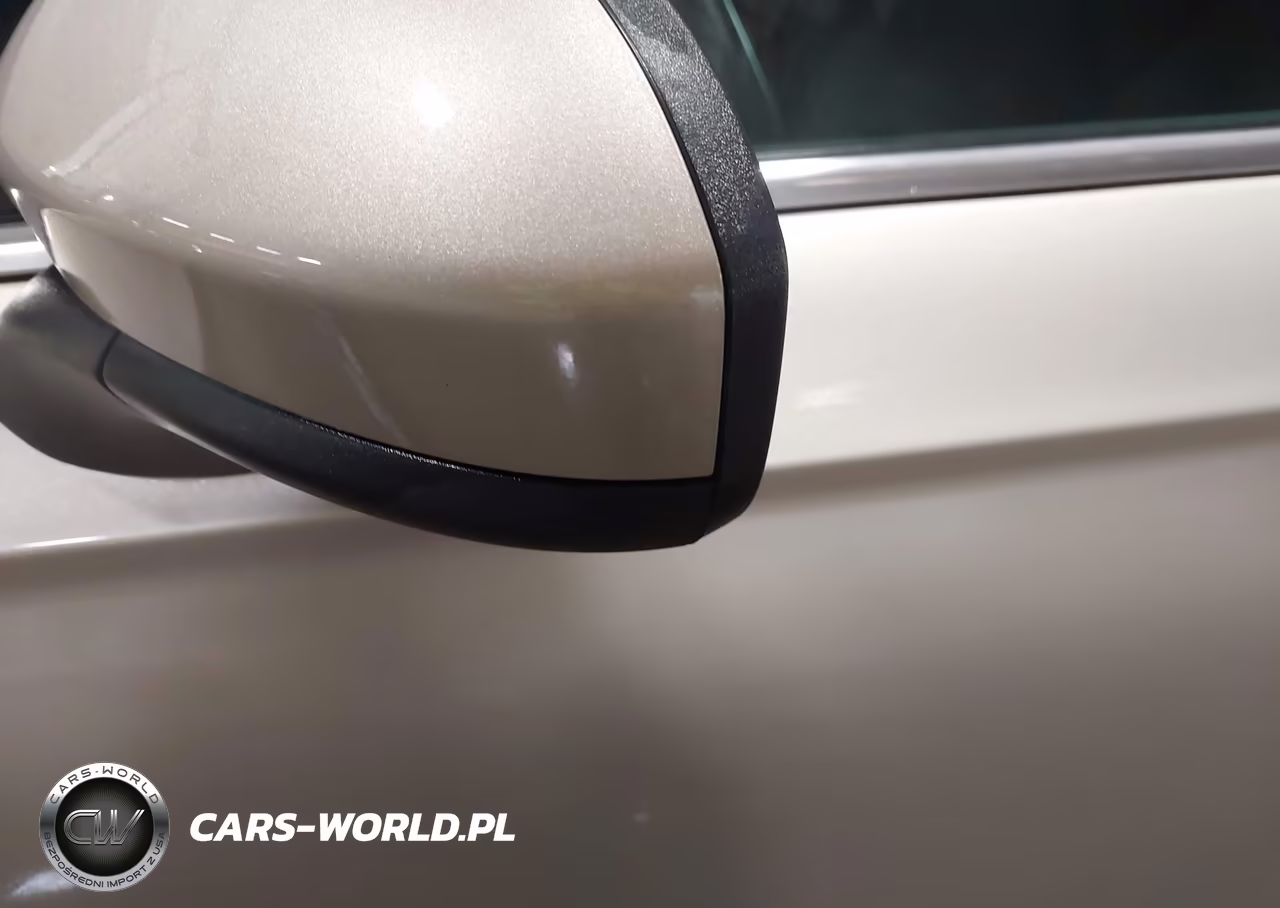 2019 Ford Fusion Hybrid Se VIN:3FA6P0LUXKR258670 - 14