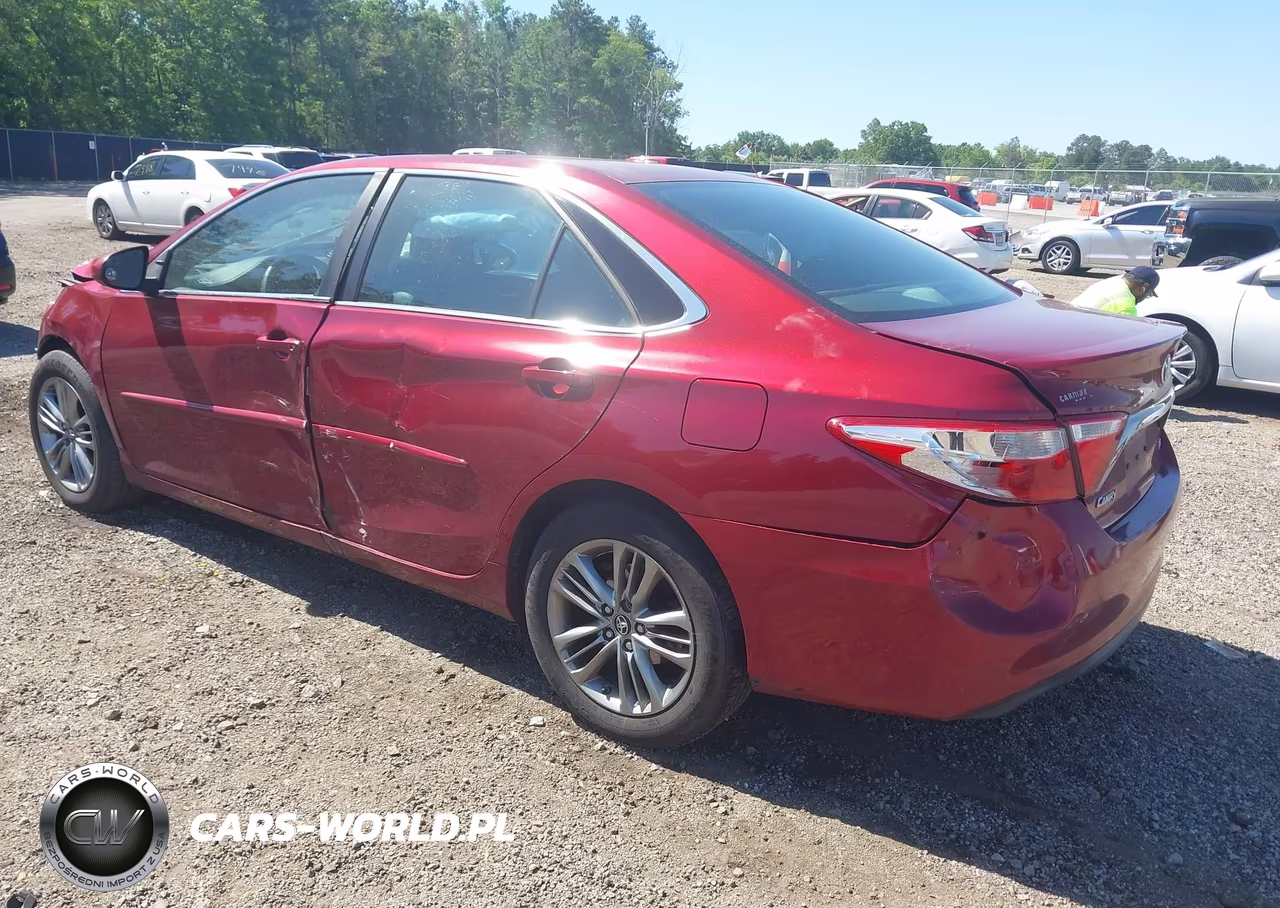2017 Toyota Camry Se VIN:4T1BF1FK7HU729490 - 3