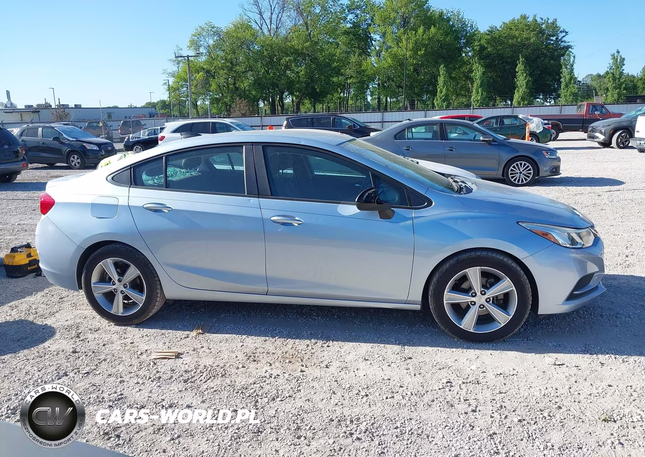 2018 Chevrolet Cruze Ls Auto VIN:1G1BC5SM9J7127019 - 13