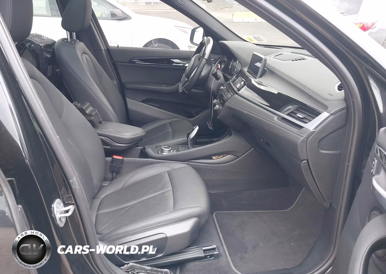 2021 BMW X1 xDrive28I VIN:WBXJG9C05M5U09977 - 5