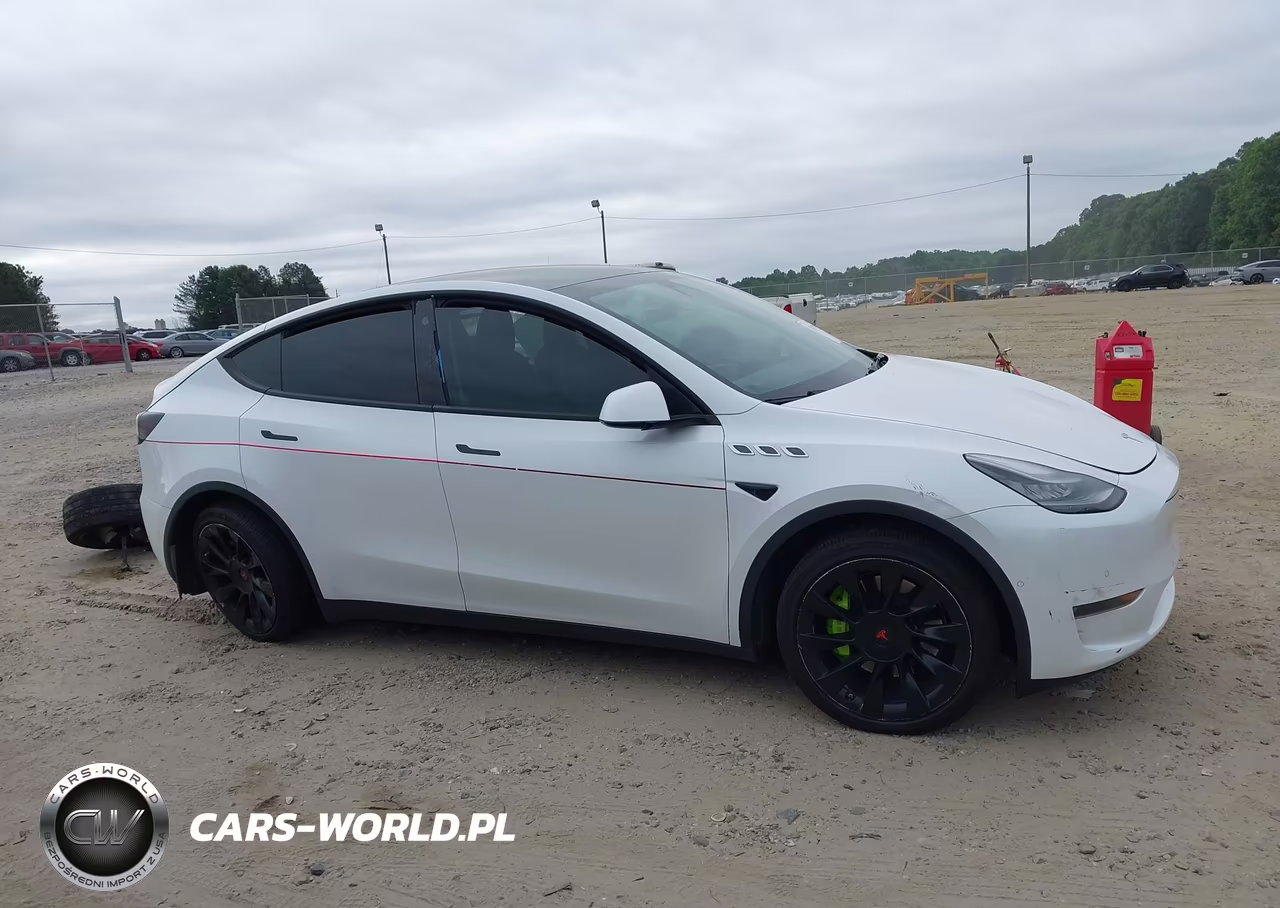 2021 Tesla Model Y Long Range Dual Motor All-Wheel Drive VIN:5YJYGDEE1MF157165 - 14