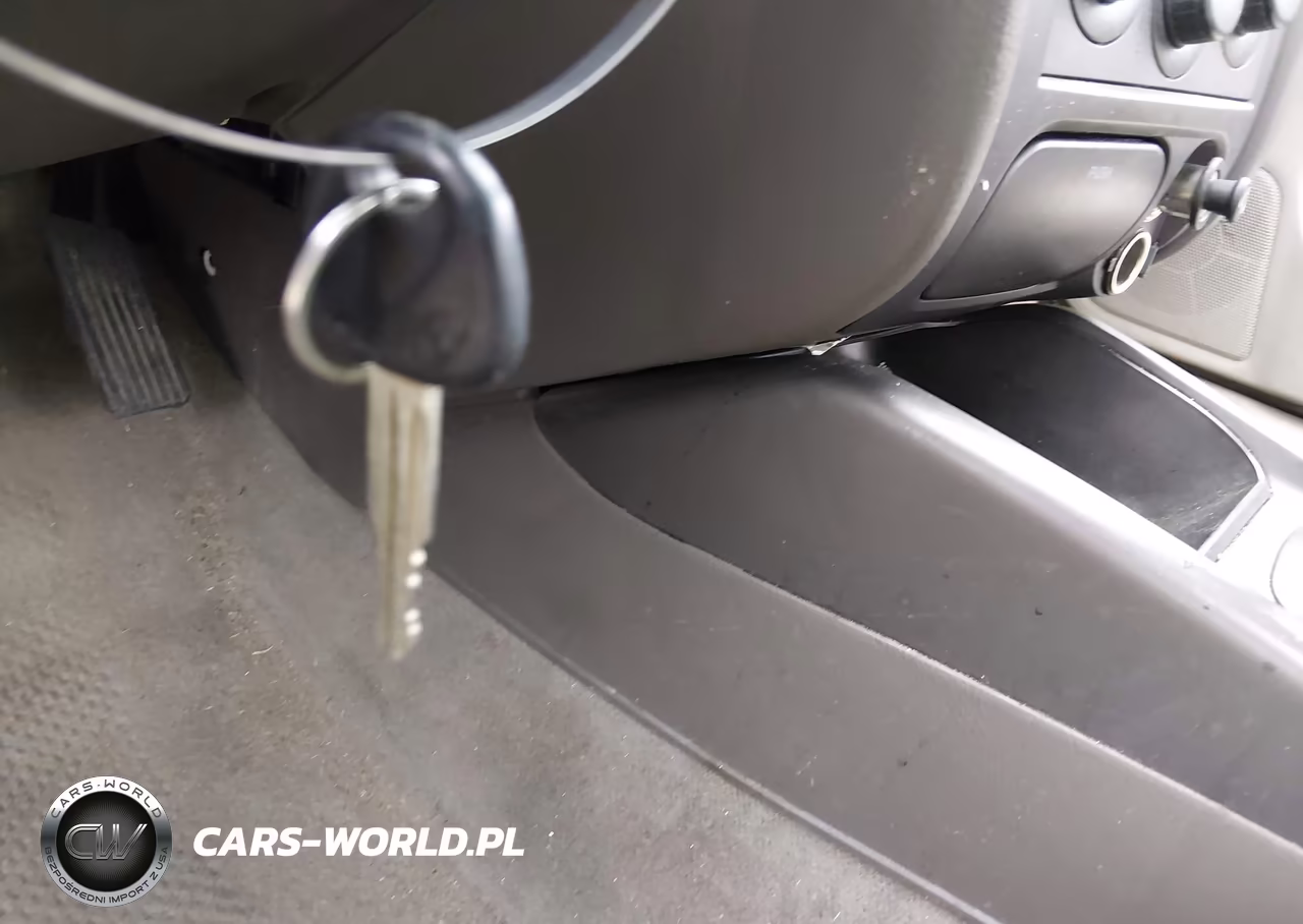 2006 Hyundai Elantra Gls-Limited VIN:KMHDN46D06U239856 - 11