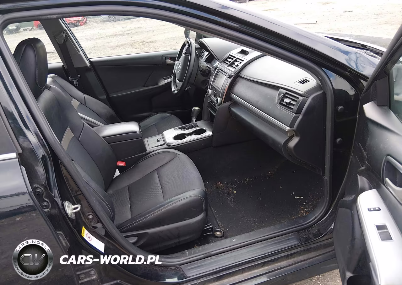 2014 Toyota Camry Se VIN:4T1BF1FK5EU313837 - 5