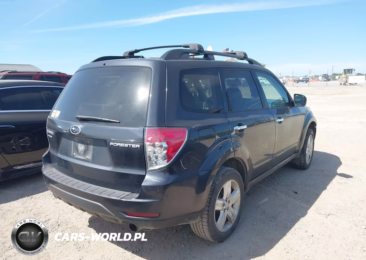 2010 Subaru Forester 2.5X Limited VIN:JF2SH6DC7AH913870 - 4