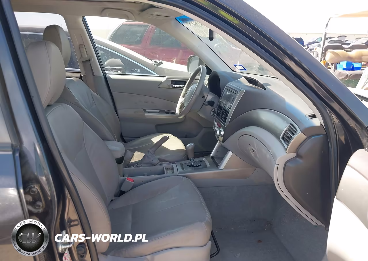 2010 Subaru Forester 2.5X Limited VIN:JF2SH6DC7AH913870 - 5