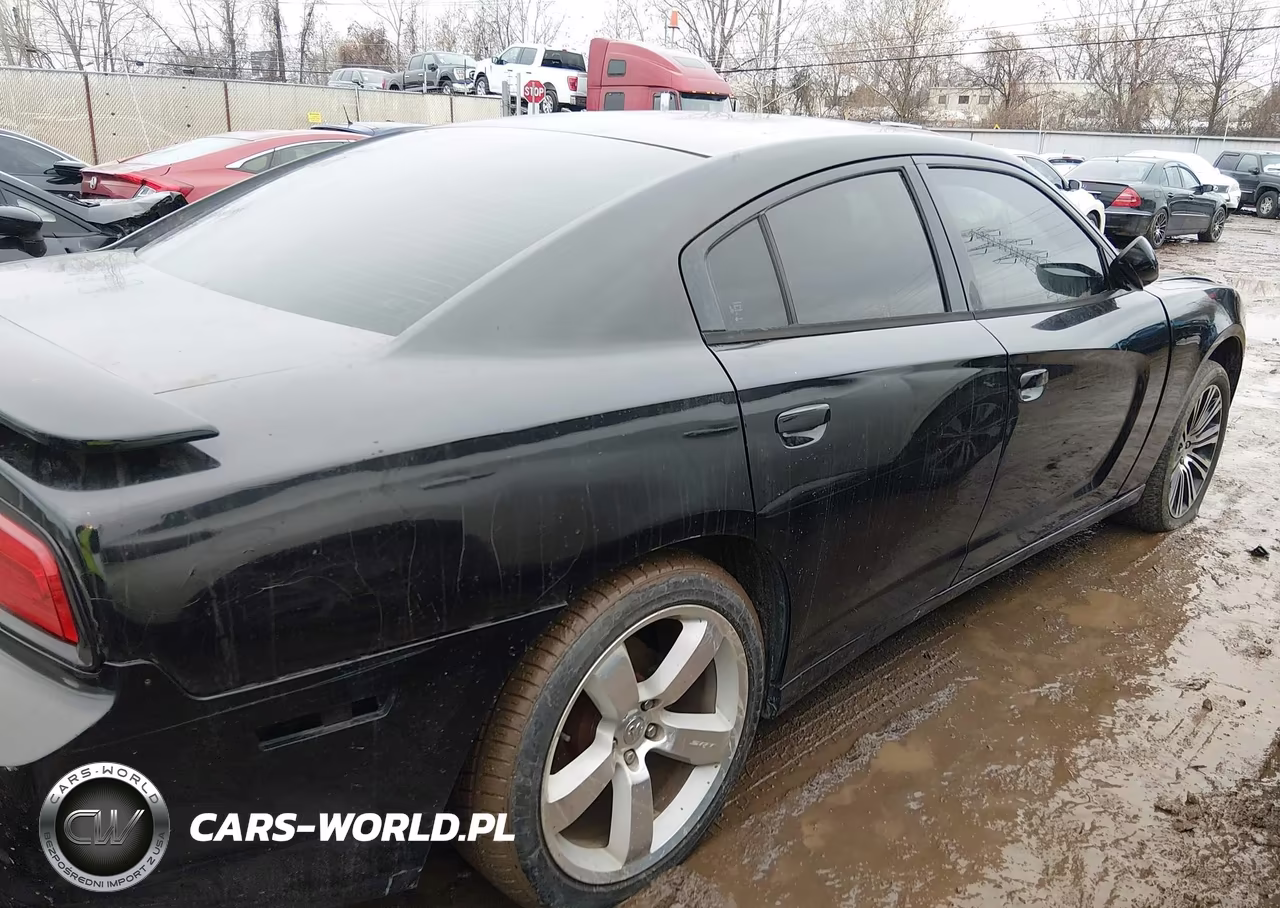 2011 Dodge Charger VIN:2B3CL3CG3BH562330 - 4