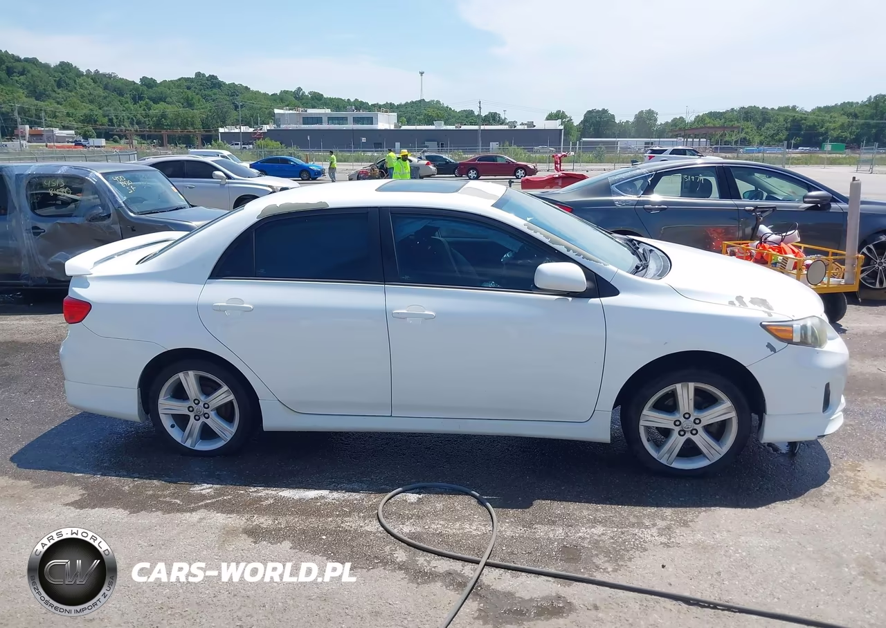 2013 Toyota Corolla S VIN:5YFBU4EE7DP225035 - 13