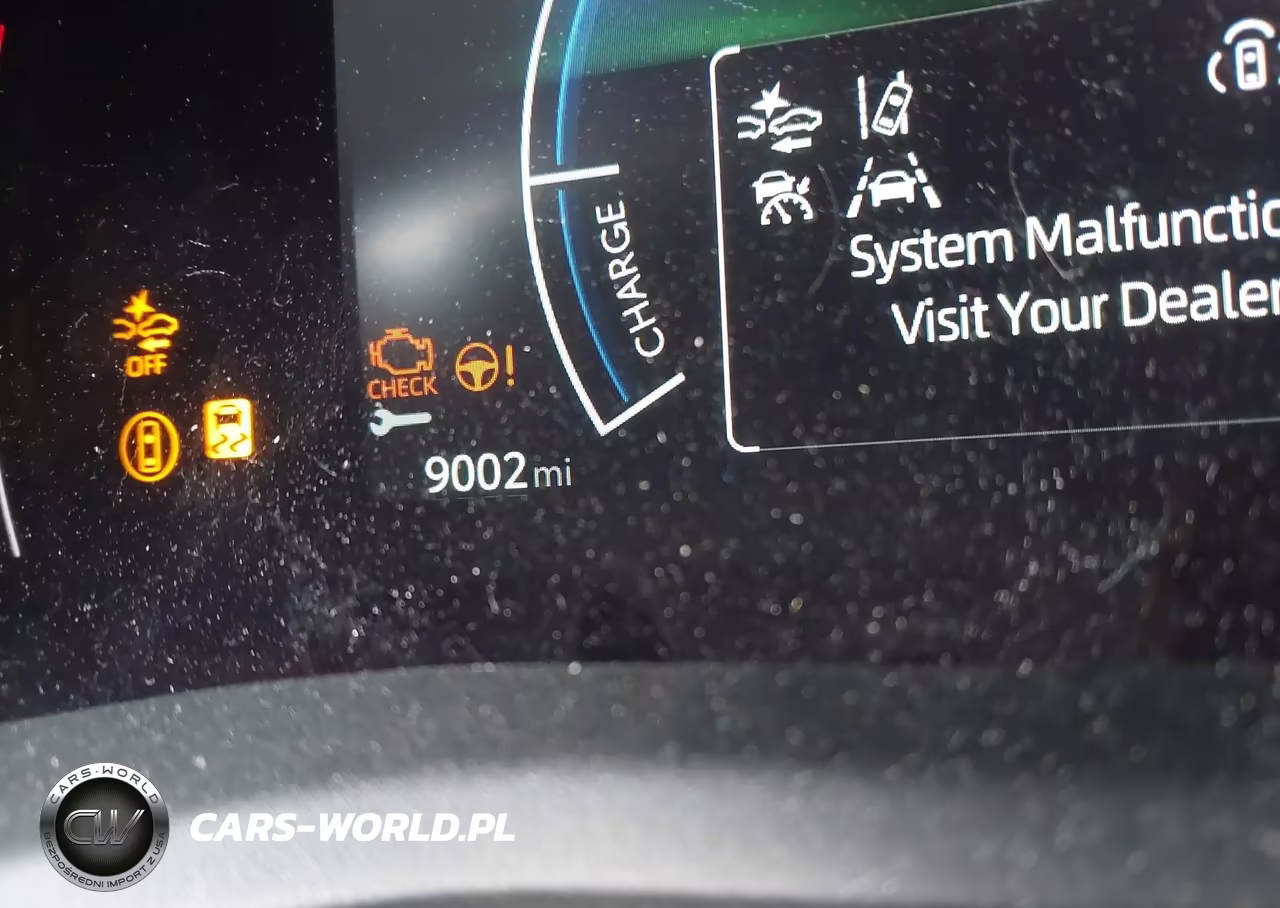 2025 Toyota Camry Le VIN:4T1DAACK7SU105675 - 16