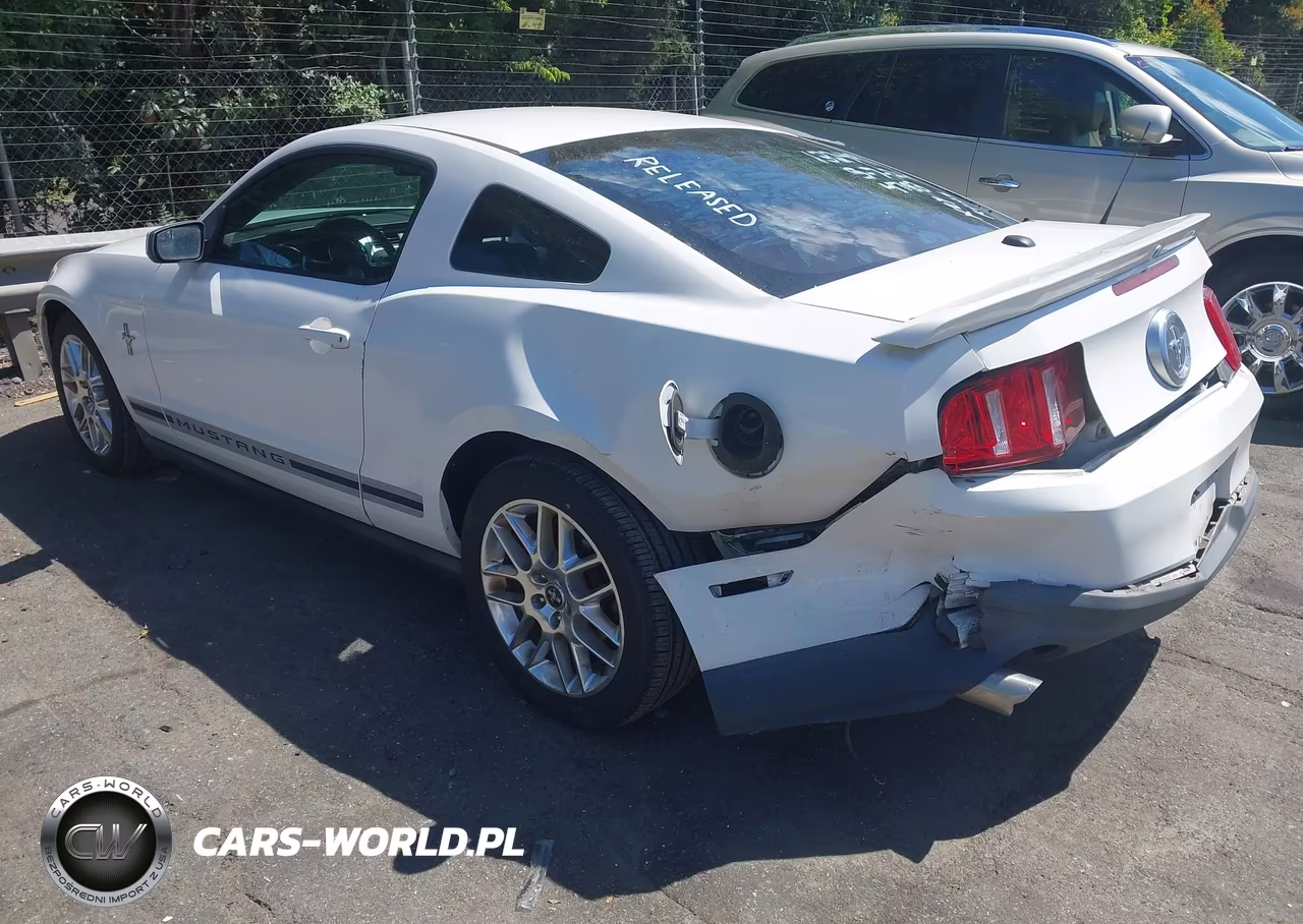 2012 Ford Mustang V6 Premium VIN:1ZVBP8AM7C5246441 - 3