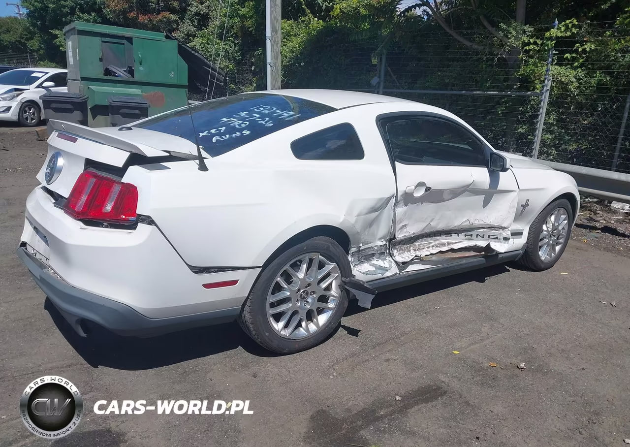 2012 Ford Mustang V6 Premium VIN:1ZVBP8AM7C5246441 - 4