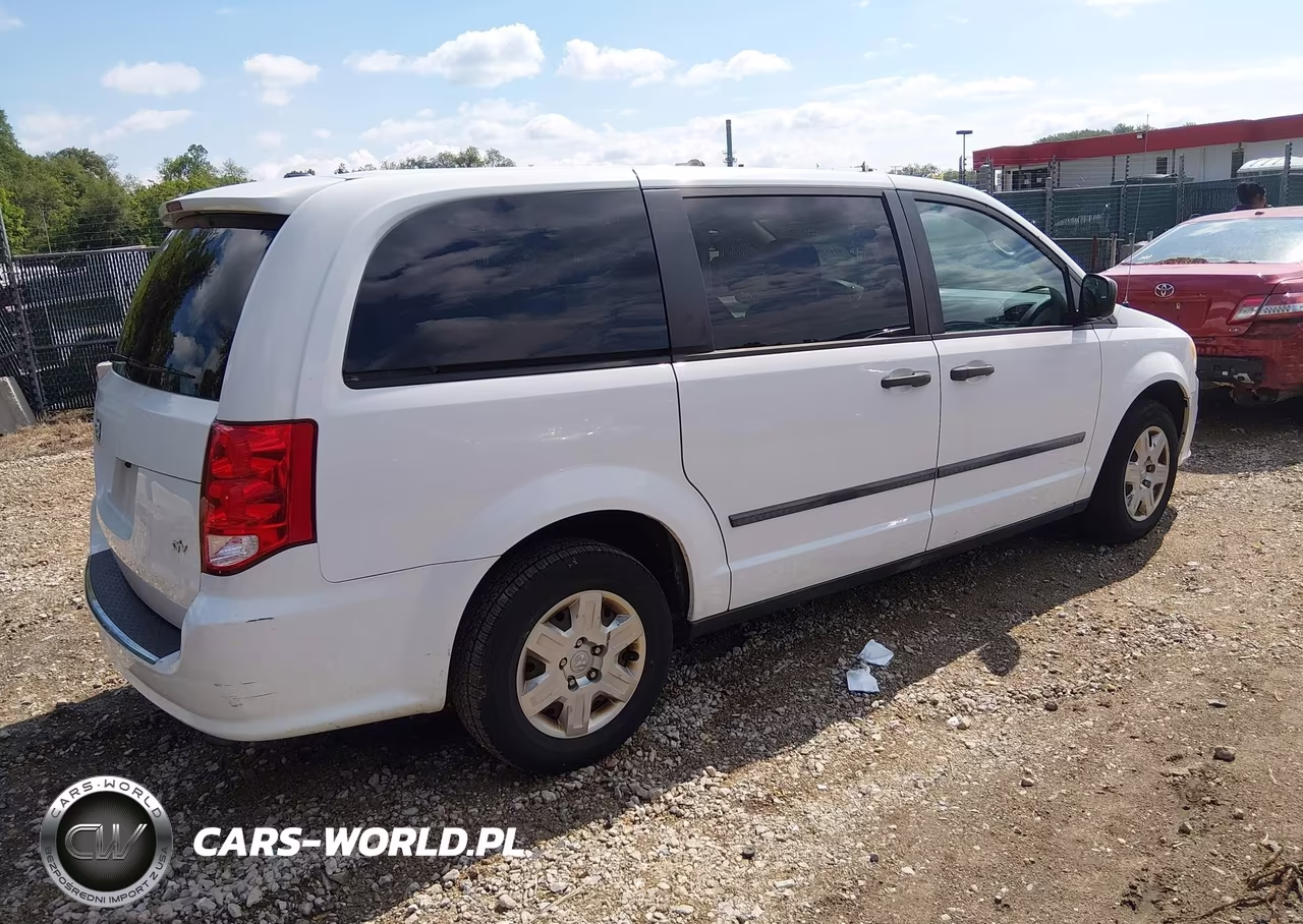 2014 Ram Cargo Tradesman VIN:2C4JRGAG9ER148109 - 4