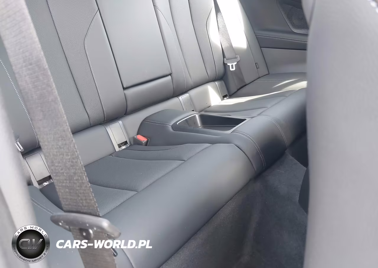 2025 BMW 230I xDrive VIN:3MW33CM03S8F04631 - 8
