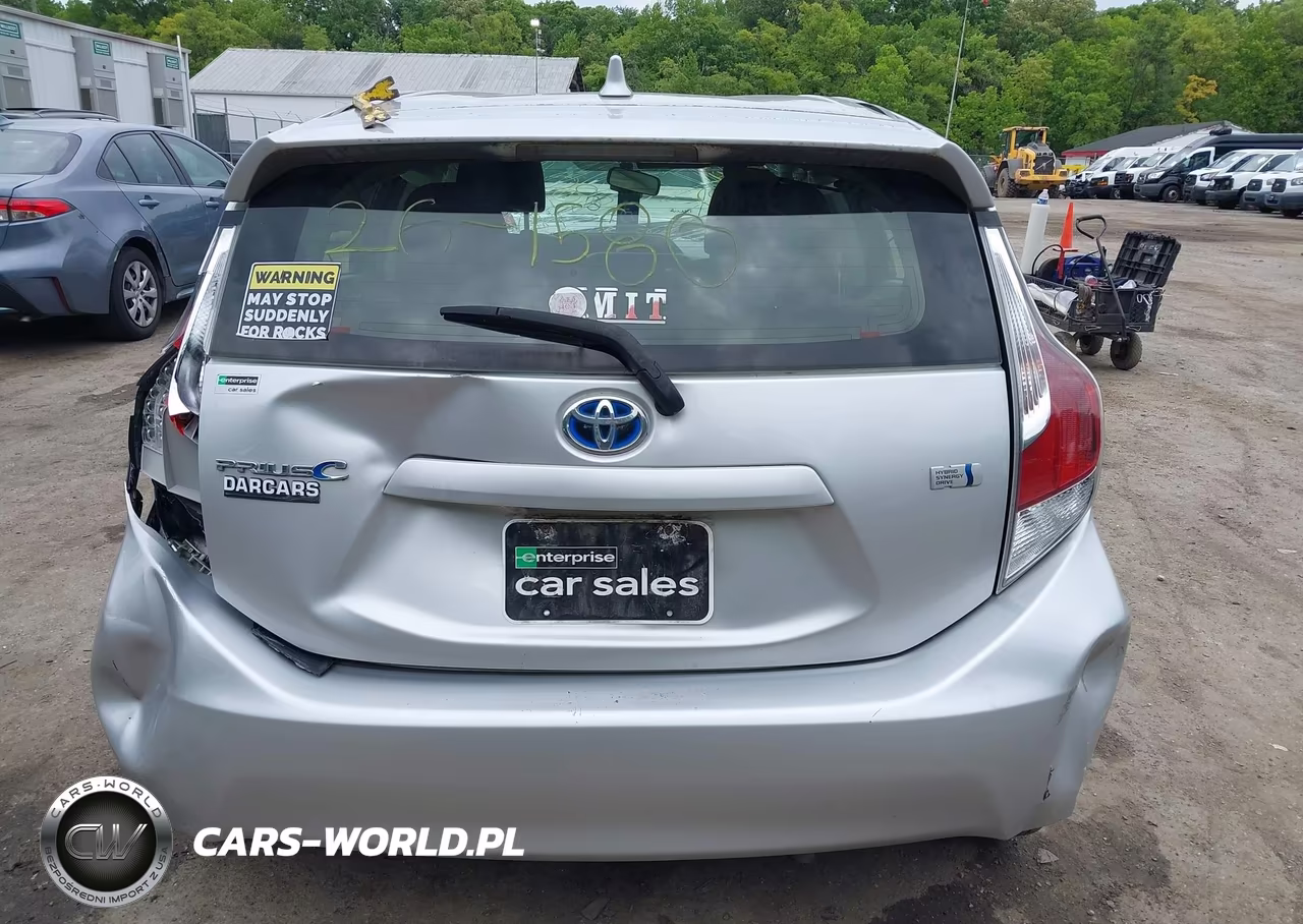 2016 Toyota Prius C Two VIN:JTDKDTB36G1134490 - 16