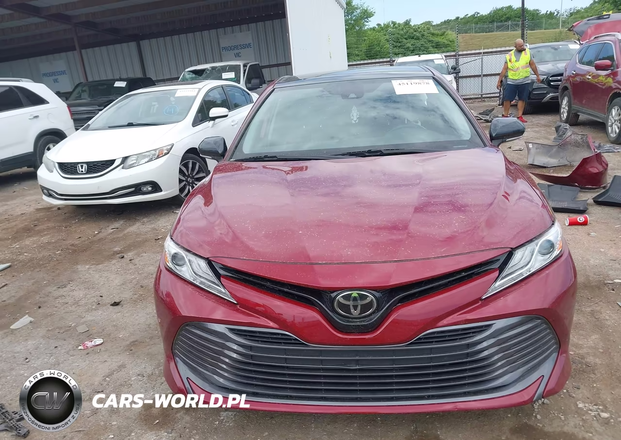 2019 Toyota Camry Xle VIN:4T1B11HK9KU256856 - 13