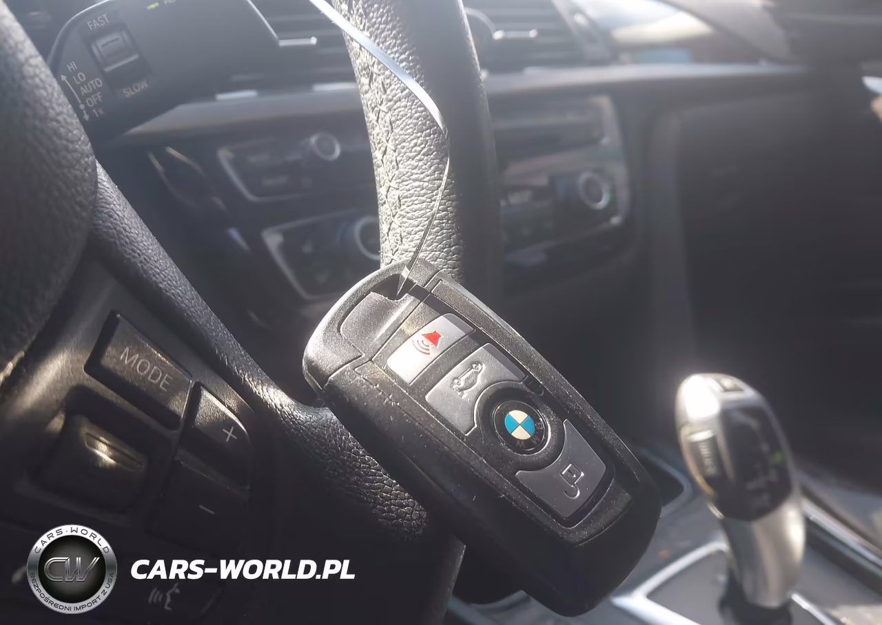 2018 BMW 320I xDrive VIN:WBA8A3C57JA505454 - 11