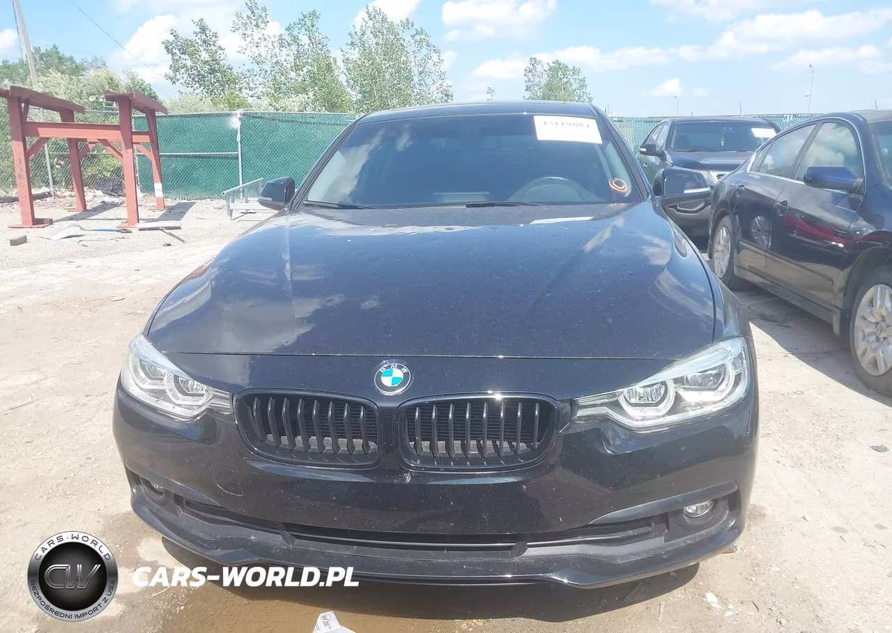 2018 BMW 320I xDrive VIN:WBA8A3C57JA505454 - 12