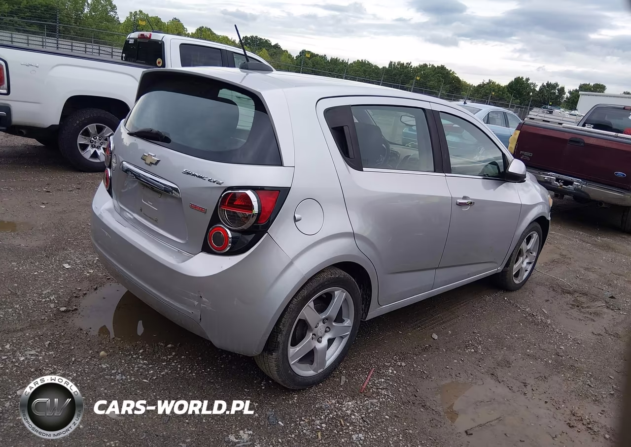 2015 Chevrolet Sonic Ltz Auto VIN:1G1JE6SB1F4107673 - 4