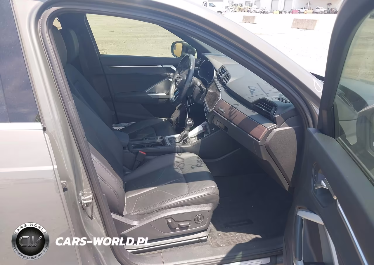 2020 Audi Q3 Premium Plus 45 Tfsi S Line Quattro Tiptronic VIN:WA1EECF31L1047332 - 5