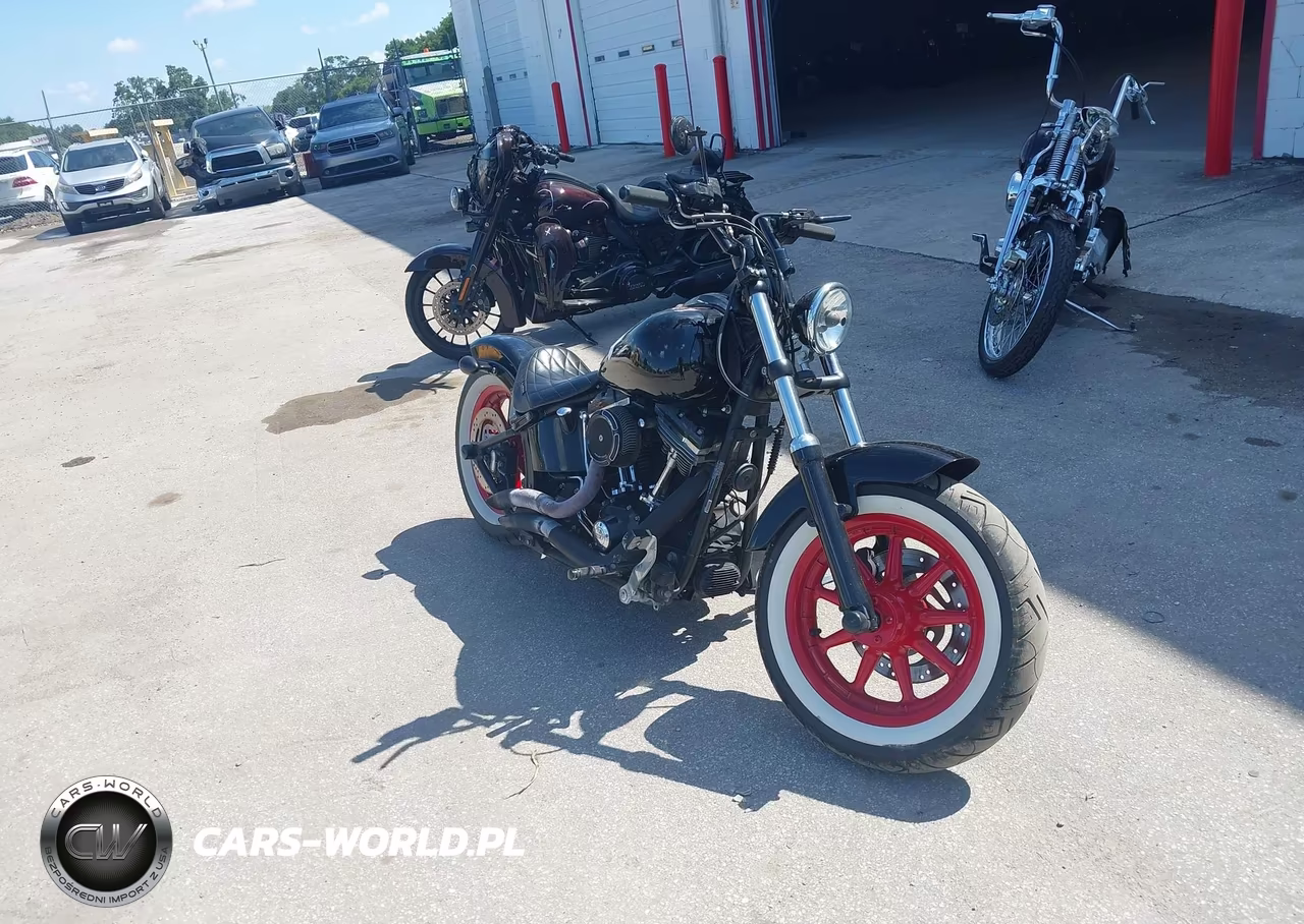 2013 Harley-Davidson Fxs Blackline – zdjęcie 1 z 13