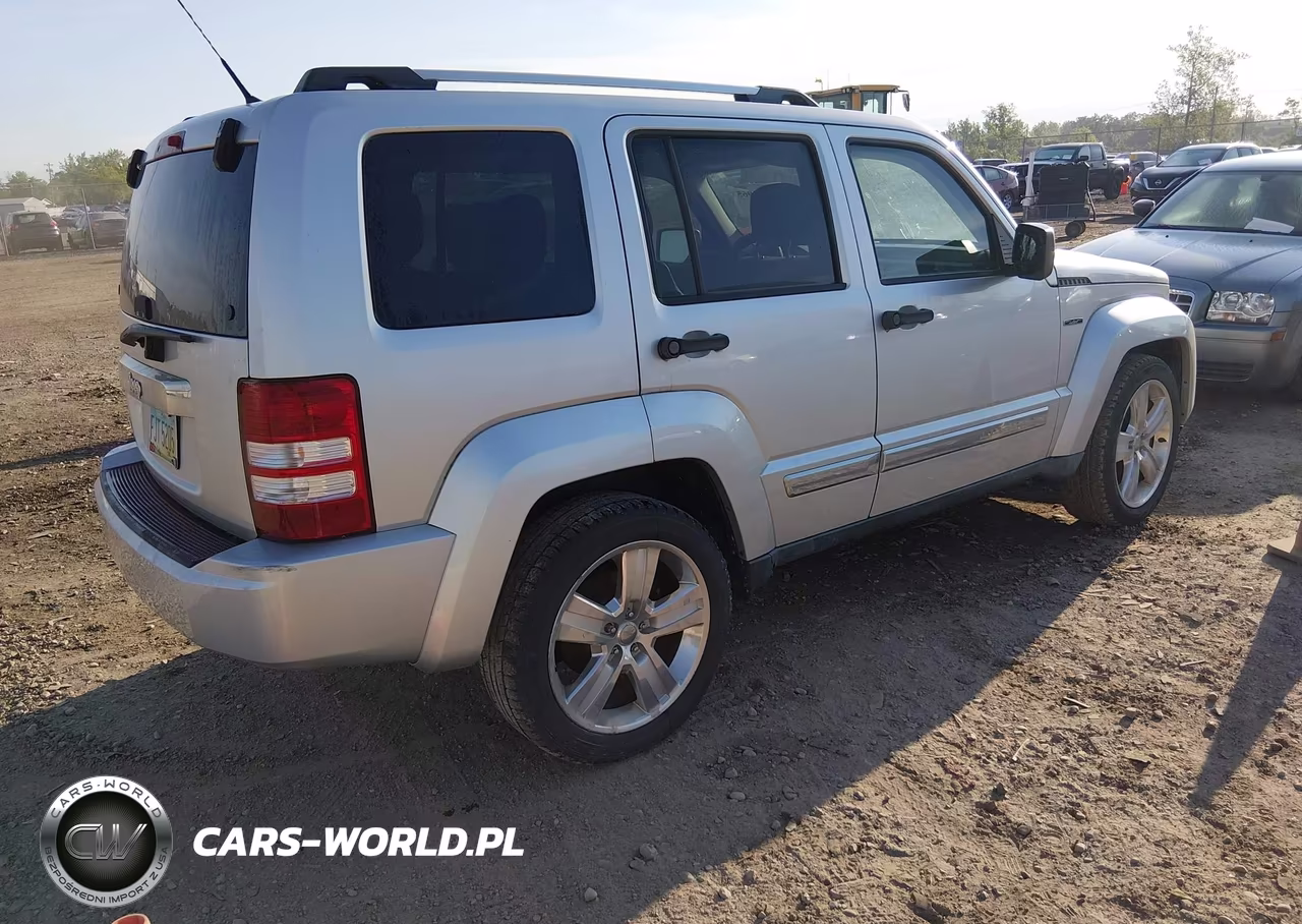 2011 Jeep Liberty Sport VIN:1J4PN2GK6BW555905 - 4