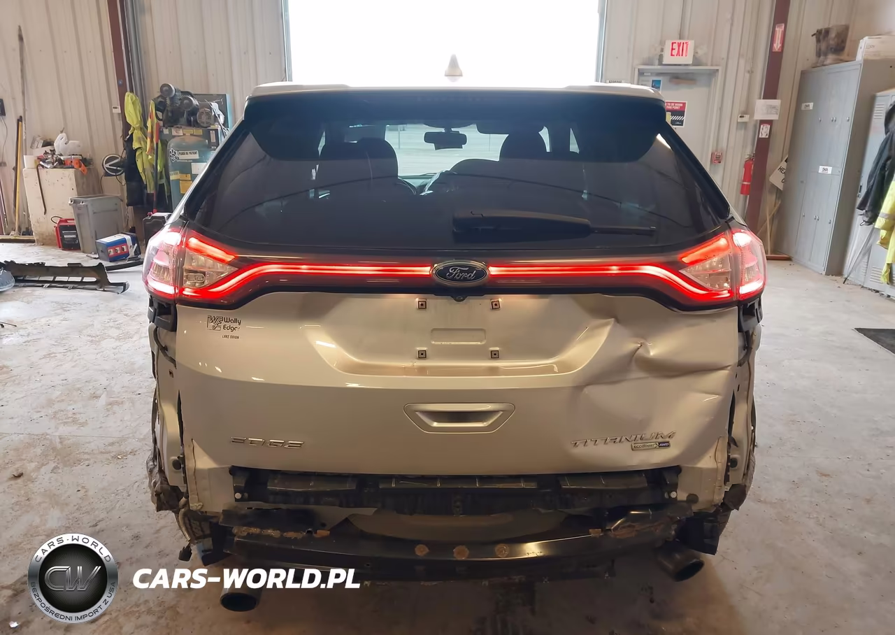 2018 Ford Edge Titanium VIN:2FMPK4K90JBB41111 - 16