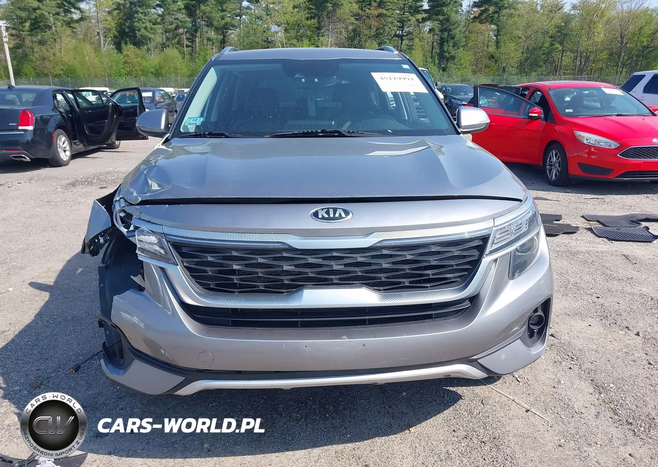 2021 Kia Seltos S VIN:KNDEUCAA7M7166239 - 13