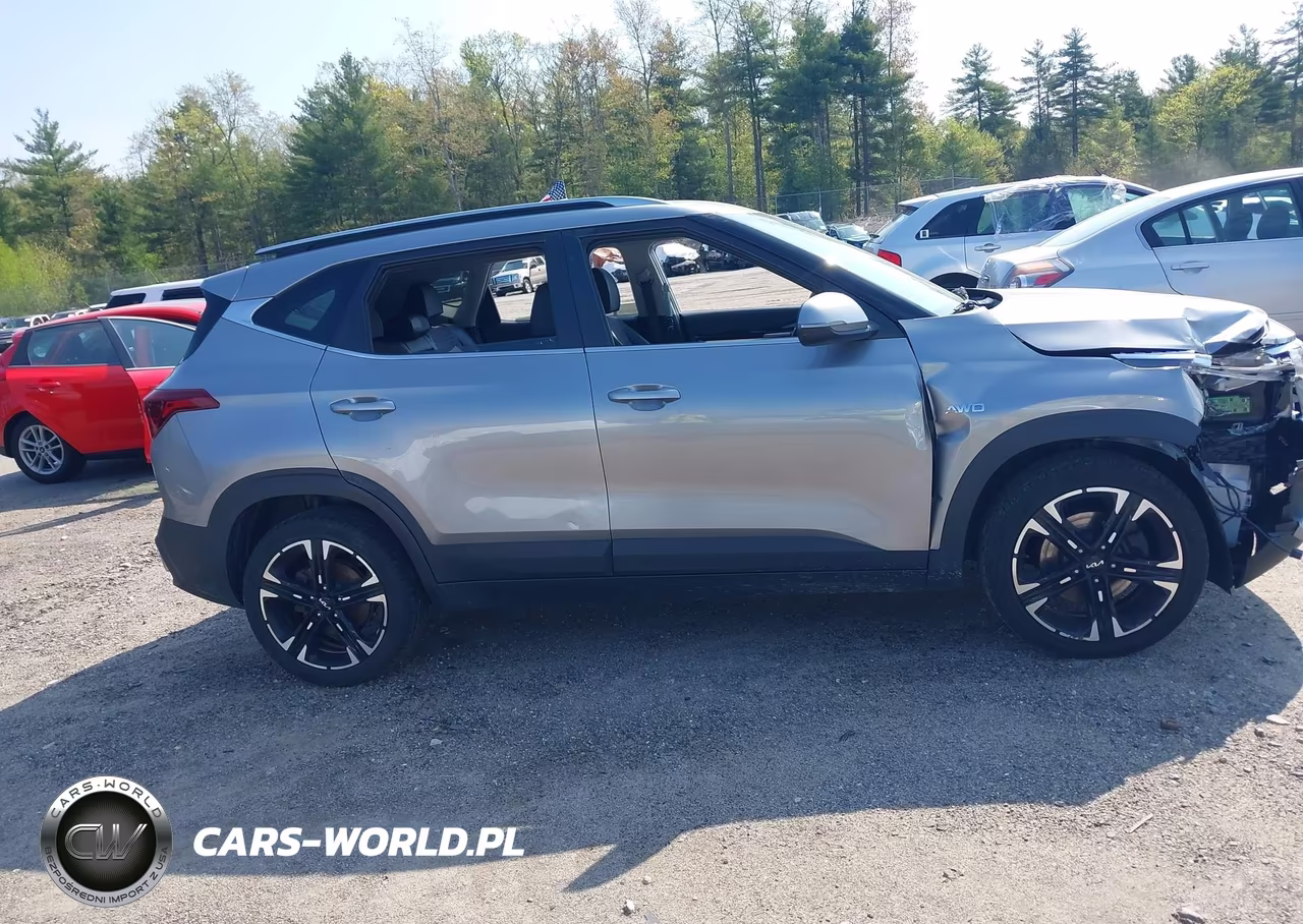 2021 Kia Seltos S VIN:KNDEUCAA7M7166239 - 14