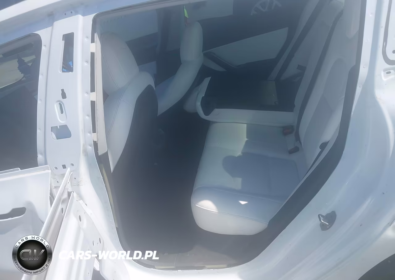2020 Tesla Model 3 Long Range Dual Motor All-Wheel Drive VIN:5YJ3E1EB9LF742661 - 8