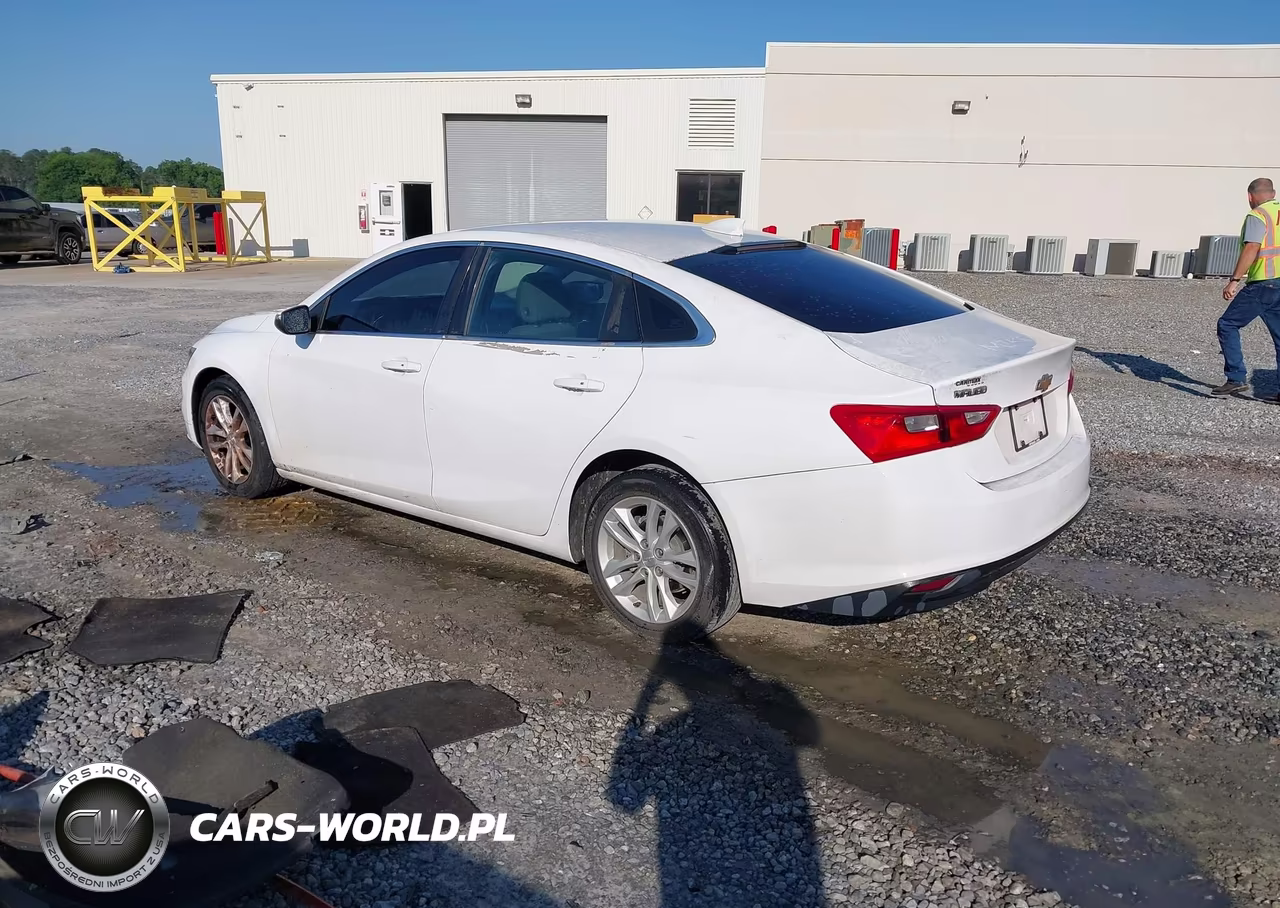 2018 Chevrolet Malibu Lt VIN:1G1ZD5ST3JF146576 - 3