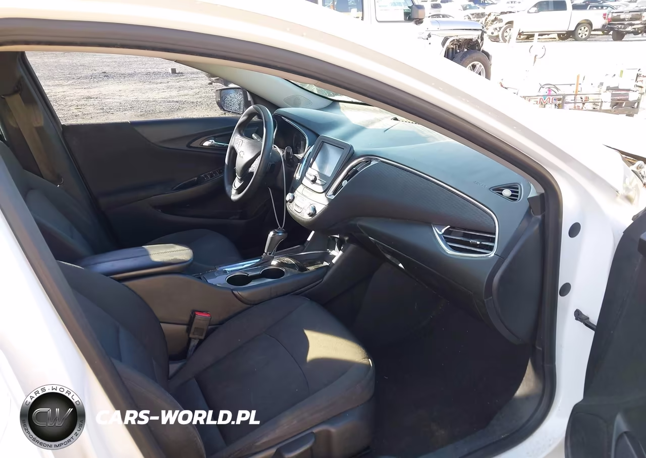 2018 Chevrolet Malibu Lt VIN:1G1ZD5ST3JF146576 - 5