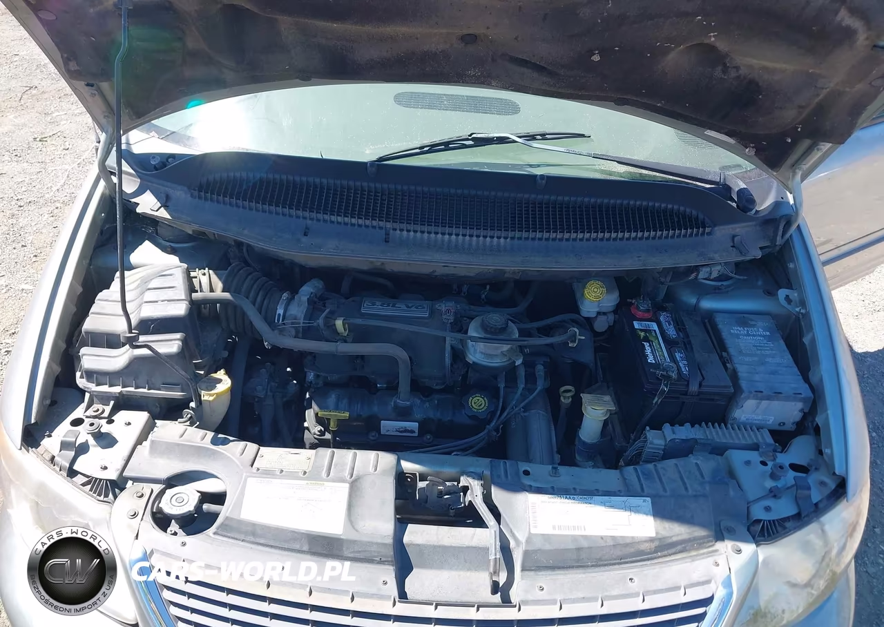 2003 Chrysler Town & Country Lxi VIN:2C8GP54L73R187872 - 10